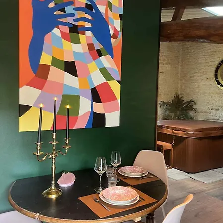 Ferienhaus Romantic And Charming With Private For 2 People Chambon (Vendee)